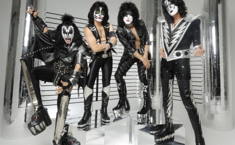 Kiss