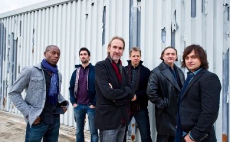 Mike & The Mechanics