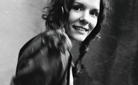 Edie Brickell