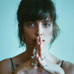 Noga Erez