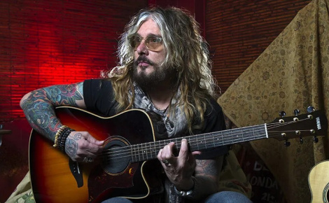 John Corabi